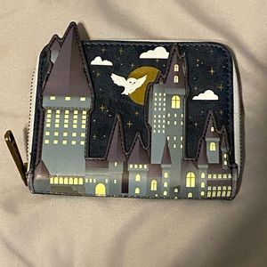 Loungefly Harry Potter Hogwarts Wallet Preowned